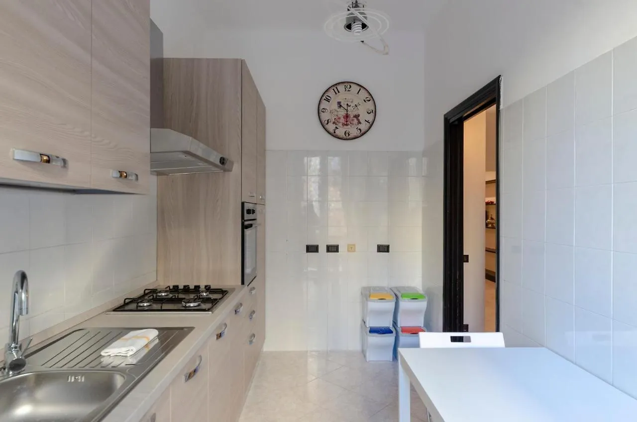 Altido Modern Flat For 6 In The Heart Of Genova Foce Apartment