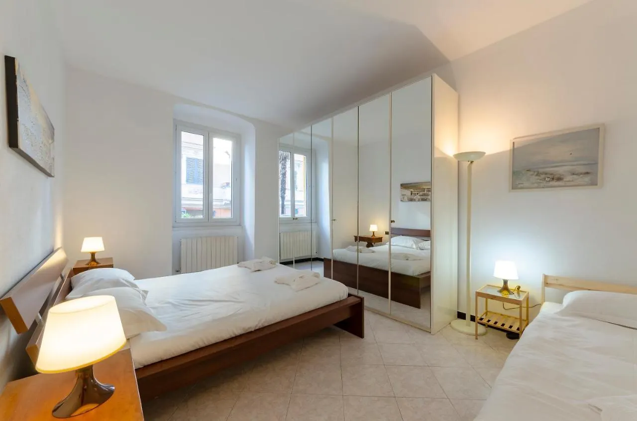 Altido Modern Flat For 6 In The Heart Of Genova Foce Apartment